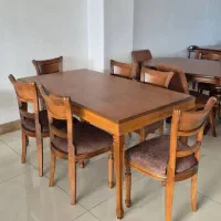 تولیدی میز نهار خوری در فروشگاه اقای انصاری