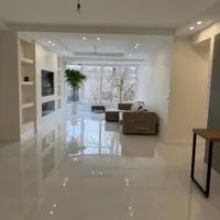 ۱۰۸ متر _ ۲ خواب _ سالن نورگیر و پرده خور