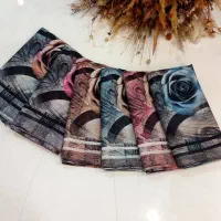 روسری|لباس|رستم, |دیوار