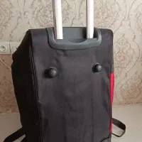 چمدان بزرگ خارجی|کیف، کفش، کمربند|مشهد, جاهد شهر|دیوار