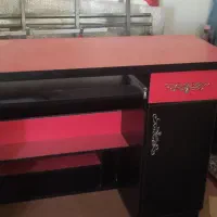 میز تحریر سالم