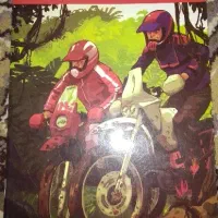 کتاب داستان و یک کتاب فمیلی|کتاب و مجله آموزشی|پیر بکران, |دیوار