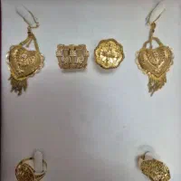 طلا وجواهر