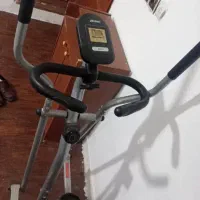 دستگاه ورزشی الپتیکال ( اسکی فضایی)