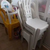 صندلی پلاستیکی