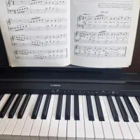 پیانو دیجیتال یاماها P48