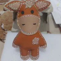 دوخت عروسک کوچک چرم|اسباببازی بچه|شوشتر, |دیوار