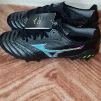 کفش فوتبال استوک دار میزانو حرفه ای نونو
