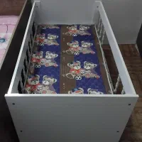 فروش سرویس خواب و کمد وتخت گهواره ای