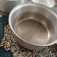 دو عددقابلمه و یک عدد ماهیتابه و دو سینی و صندلی|ظروف پختوپز|بندرعباس, |دیوار