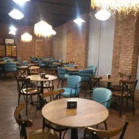 میز صندلی کافه پلانتر|کافی‌شاپ و رستوران|تهران, تهران‌ویلا|دیوار