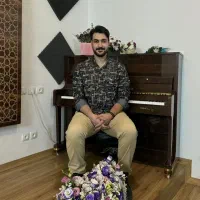 آموزش پیانو از پایه تا پیشرفته با فرشاد رئیسی