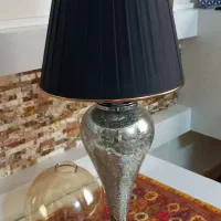 آباژور رومیزی تمییز در حد نو