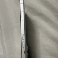 ایفون ۱۷ نرمال ch سفید