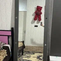 آینه هالییودی دور لامپ