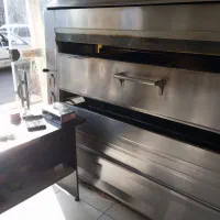 سیخ زن کباب گیر کبابی