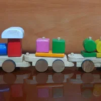 قطار اسباب بازی