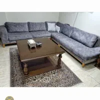 میز وسط جلو مبلی یک عدد عسلی