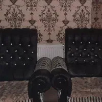 مبل راحتی تمیز سالم در حد نو