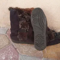 تعدادی کفش سالم درحد نو|کفش و لباس بچه|مشگین شهر, |دیوار