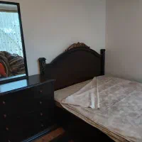 تخت دونفره کفت تخت وتشک طبی و ۲تا پاتختی دراور