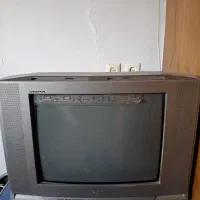 تلویزیون ۲۱ اینچ قدیمی کاملا سالم