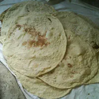 استخدام جهت نان محلی