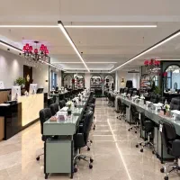 استخدام منشی وقتدهی تلفنی در سالن زیبایی