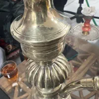 قلیان قدیمی بورونز|کلکسیون اشیاء عتیقه|بروجرد, |دیوار