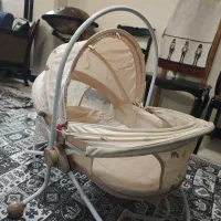 تخت گهواره کنار مادر نوزاد آروغ گیر پشه بنددار