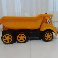فروشی ماشین بازی بچگانه