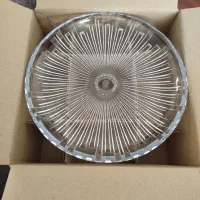 شیرینی خوری و میوه خوری