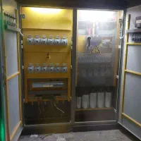 تابلو برق با ظرفیت 630 آمپر دارای بانک خازن