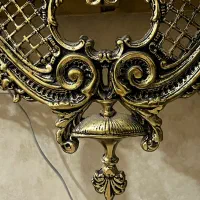 آینه و شمعدون برنزی