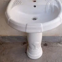 سنگ روشویی بزرگ