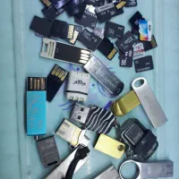 تعداد زیادی رم و فلش خراب|لوازم جانبی موبایل و تبلت|کرج, حصارک پایین|دیوار