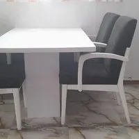 میز غذا خوری چهار نفره