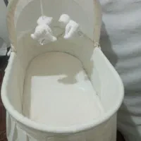 گهواره کنارتختی