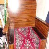 منبر امام حسین|صندلی و نیمکت|آبادان, |دیوار