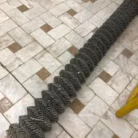 فنس چینی آک‌بند حدود۳۰ متر مربع وزن تقریبا ۶۰ کیلو