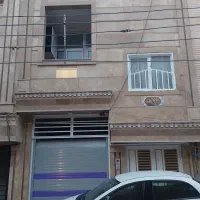 اجاره خانه طبقه دوم بسیار مناسب زوج های جوان