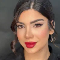 تخفیف ۵۰ درصدی میکاپ و شینیون