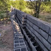 اوستابنا همه  چاکن فاضلاب کار بلوک چینی‌دیوار چین