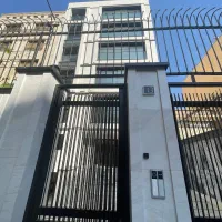 ۱۴۰ متر نوساز / لطفعلی خانی / سکونت چندساله