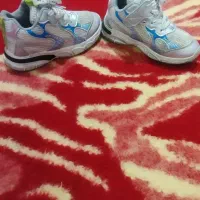 کتونی درجه یک۳۳ کفش ورزشی فوتبالی ۳۳ درحد نو|کیف، کفش، کمربند|قرچک, صالح آباد|دیوار