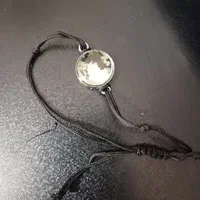 دست بند شب نما