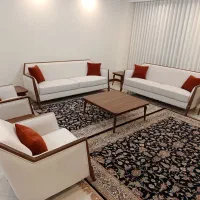رویه کوب مبل راحتی  بسته بند  کارگر ساده