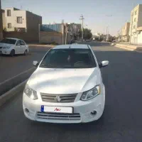 ساینا اخر۹۷ بی رنگ|خودرو سواری و وانت|اقبالیه, |دیوار