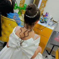 میکاپ و شینیون|خدمات آرایشگری و زیبایی|زابل, |دیوار