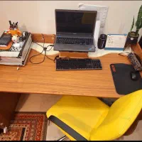 تخت خواب و کمد و ویترین و میز تحریر نوجوان